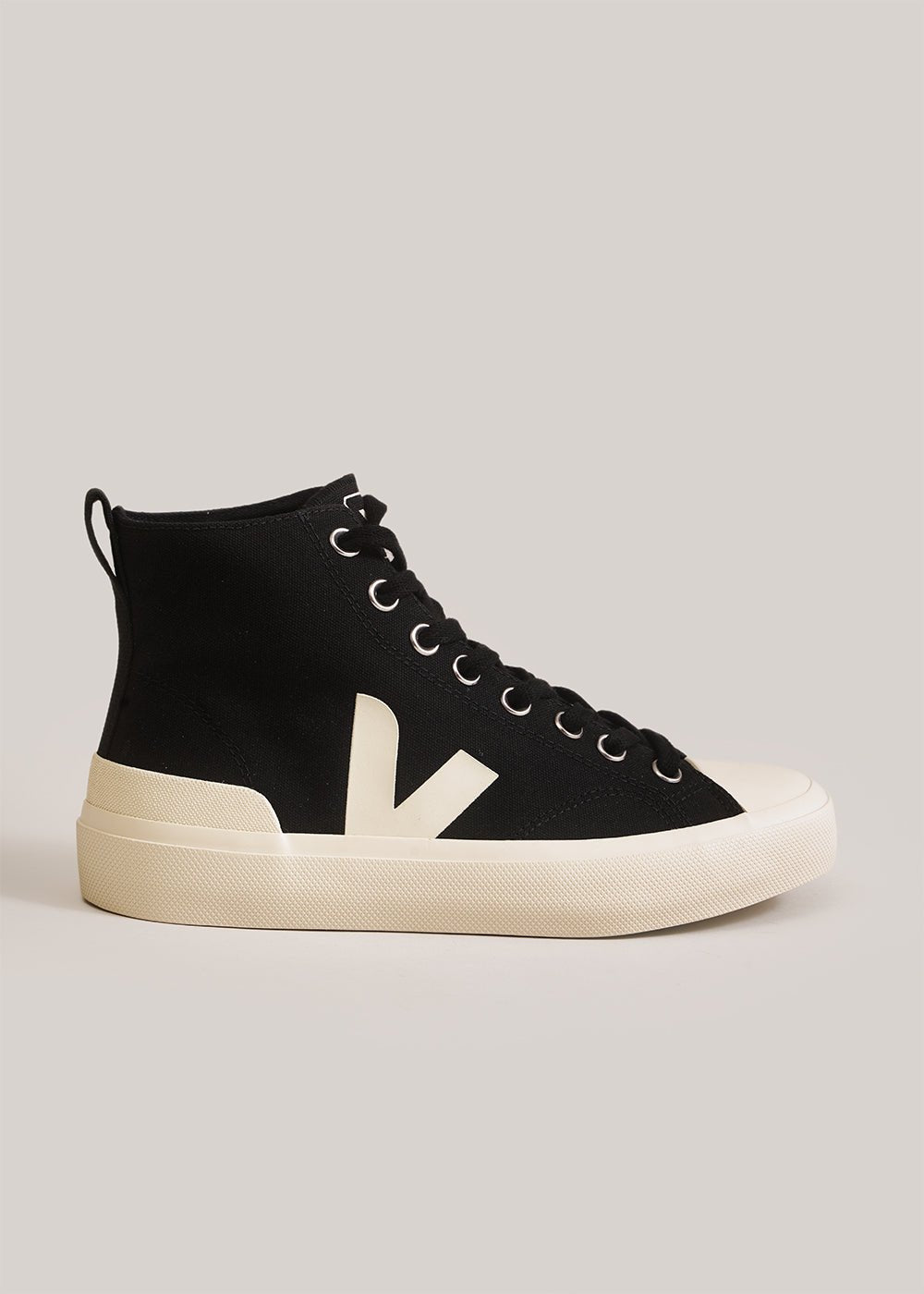 Black Pierre Wata II Sneakers