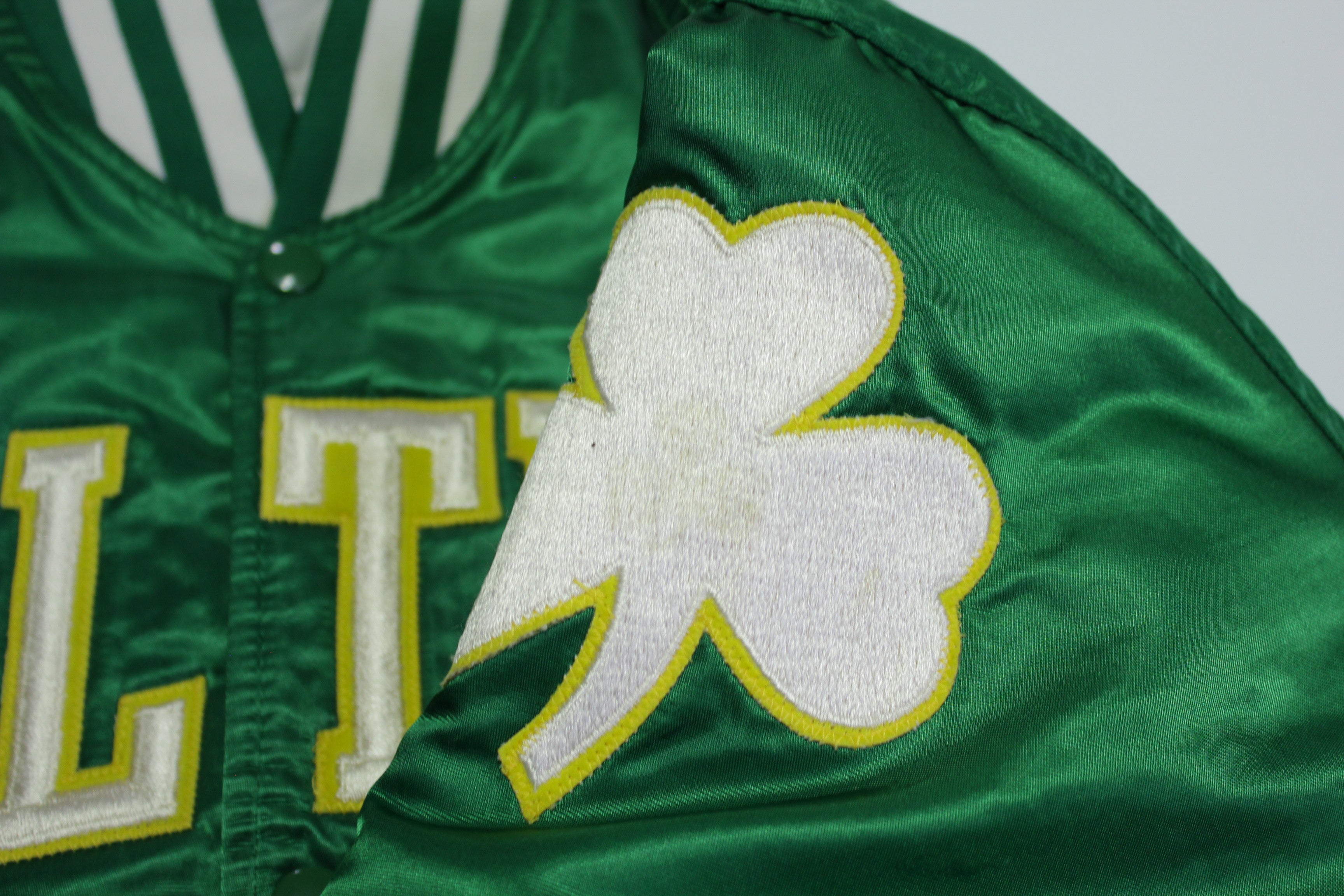 Boston Celtics Vintage 80's Satin NBA Quilt Lined Made in USA Starter Jacket