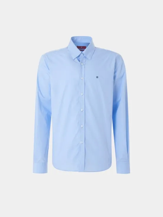 Man's regular fit shirt made from 100% cotton