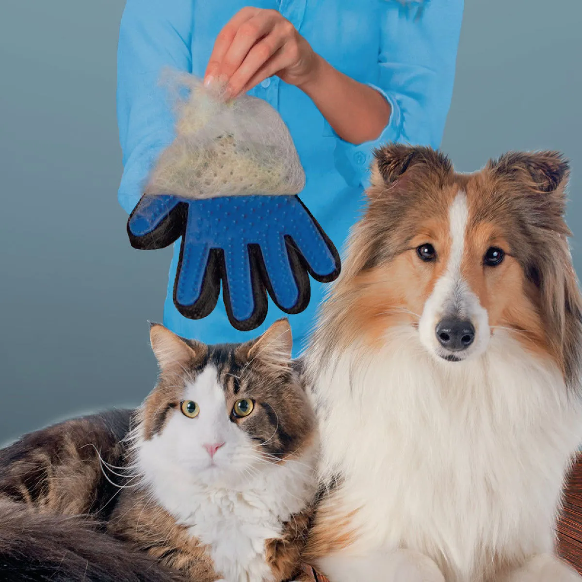 True Touch True Touch 2-In-1 Silicone Tip Five Finger Deshedding Pet Glove