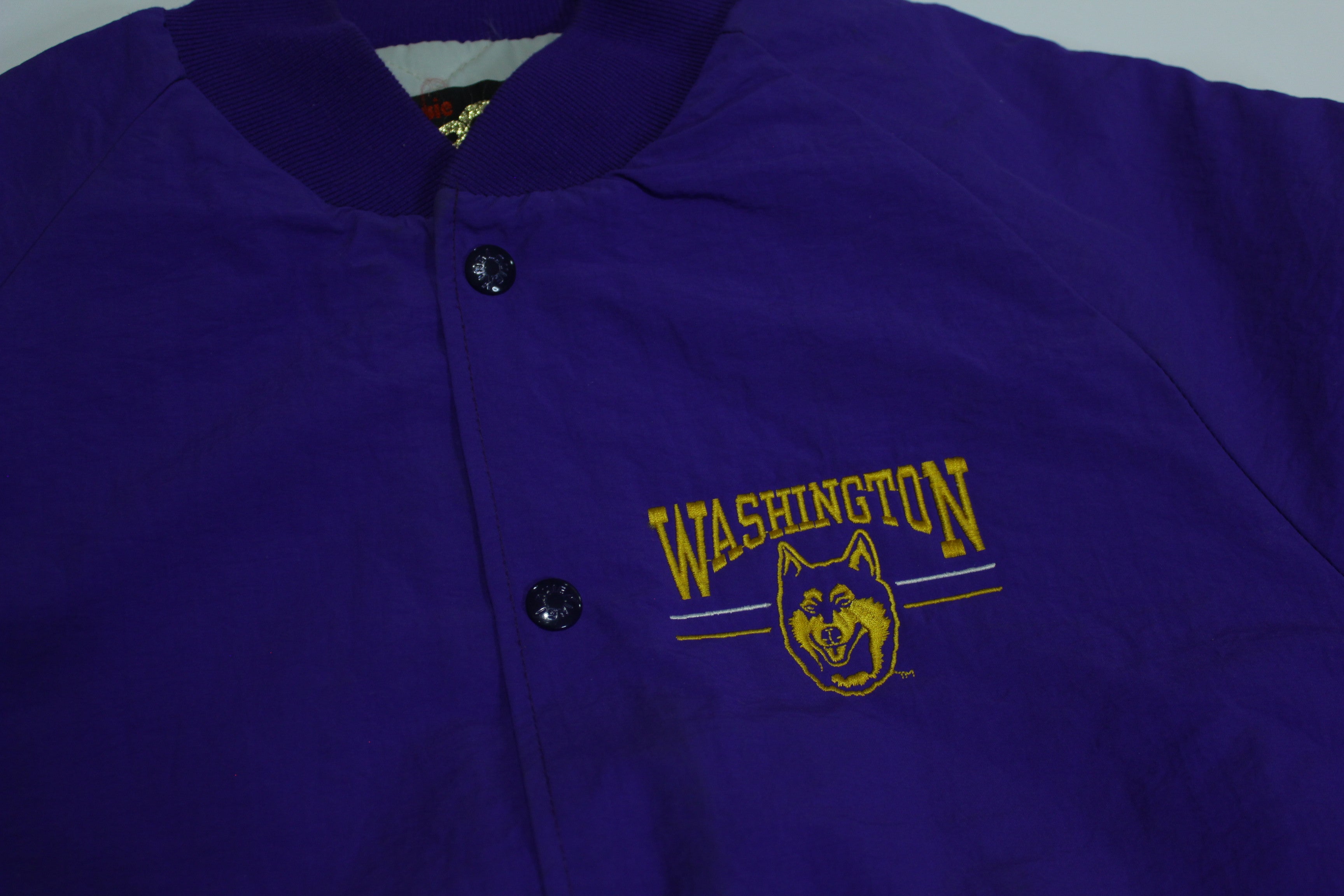 Washington State Huskies Vintage 90's Pro Fit Snap Up Quilt Lined Team Jacket